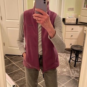 PURPLE FLEECE COLUMBIA VEST sz Small